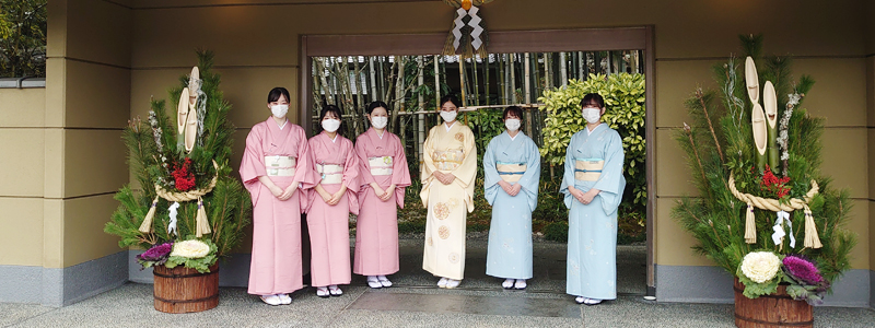 新年あけましておめでとうございます。