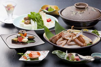 【お部屋食】<br>浜坂産活松葉蟹鍋懐石