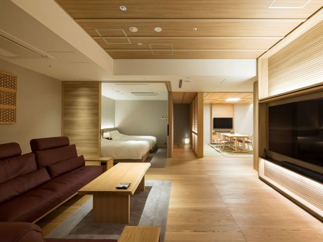 【新基準客室】東館・銀泉半露天特別室「85平米」